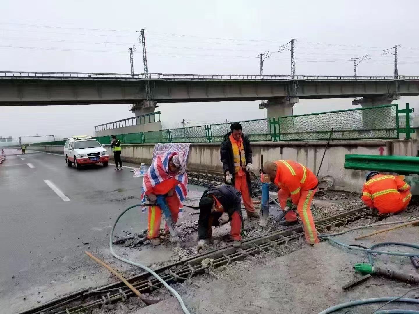 黑水桥梁伸缩缝抢修料